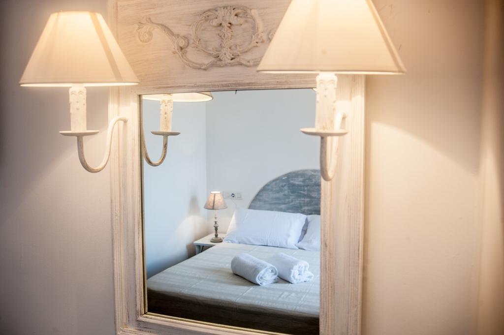 Hostal Bon Sol San Ferrán de ses Roques Pokoj fotografie